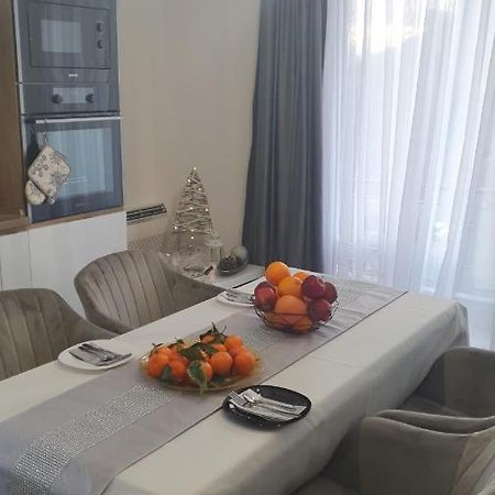 Sunny Apartment 布拉格埃夫格拉德 外观 照片